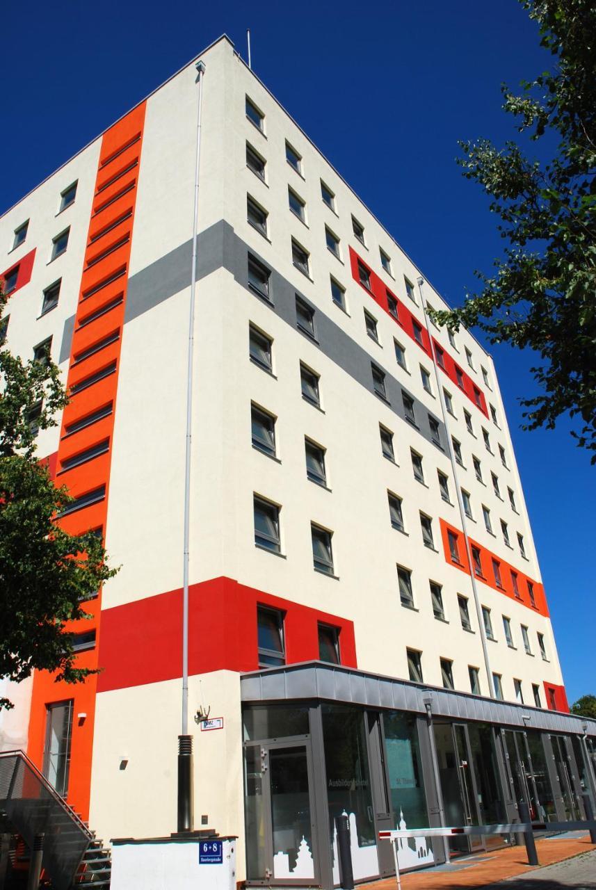 Ausbildungshotel St. Theresia 2*