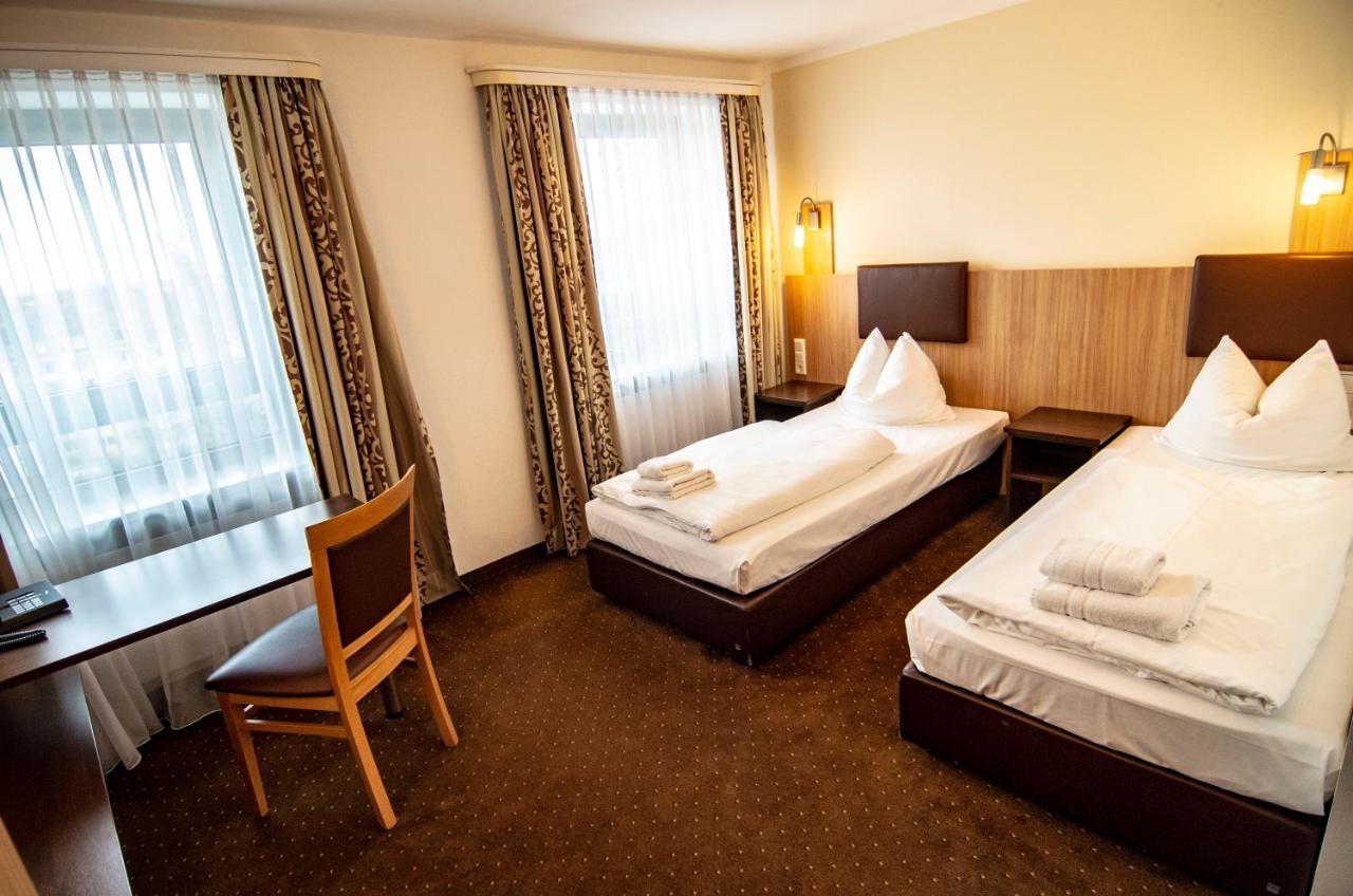 Ausbildungshotel St. Theresia 2* München